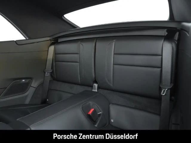 Porsche 992 Cabrio Carrera Turbo