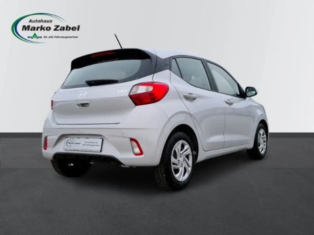Hyundai i10 1.0