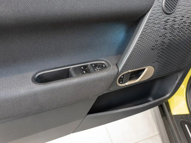 MINI Cooper E Classic Trim HUD LED PDC KEYLESS