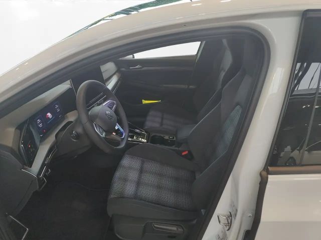 Volkswagen Golf GTE IQ.Drive eHybrid