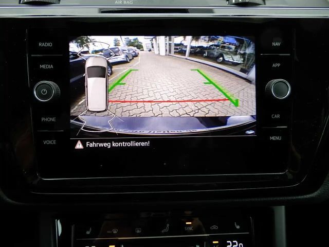 Volkswagen Touran 1.5 TSI Highline