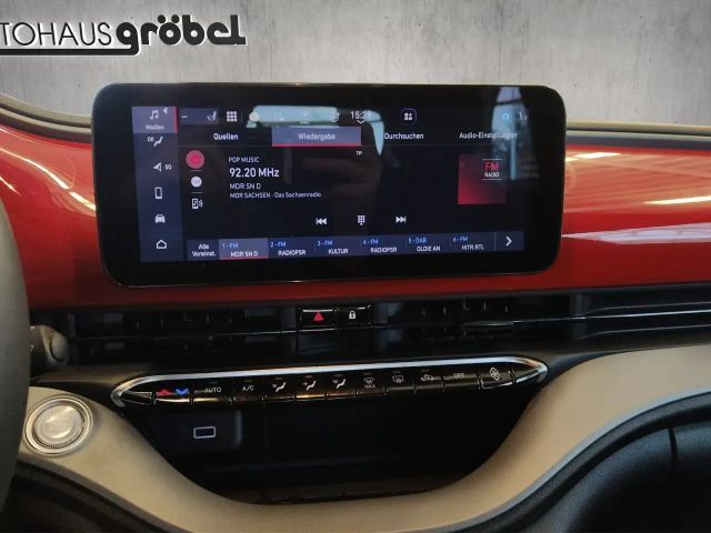 Fiat 500e Cabrio (RED) Elektro