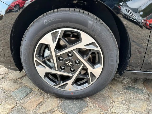 Hyundai i30 New i30 Kombi 1.5 DPi Sondermodell GO*LED,Navi.