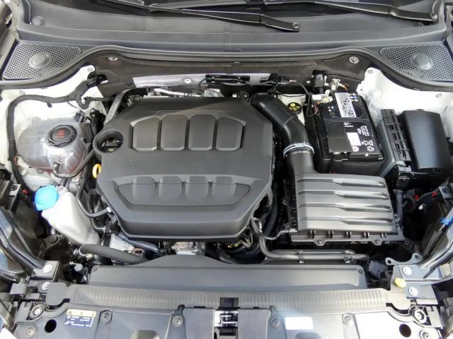 Cupra Ateca 2.0 #4DRIVE #AHZV #ACC #LEDER