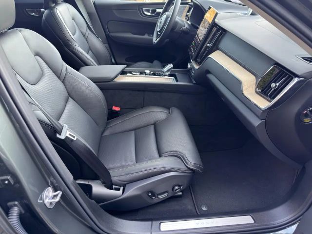 Volvo XC60 AWD Dark T8 Ultra