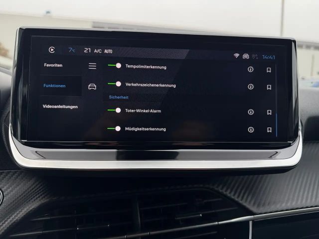 Peugeot 2008 Allure Pack EAT8 PureTech