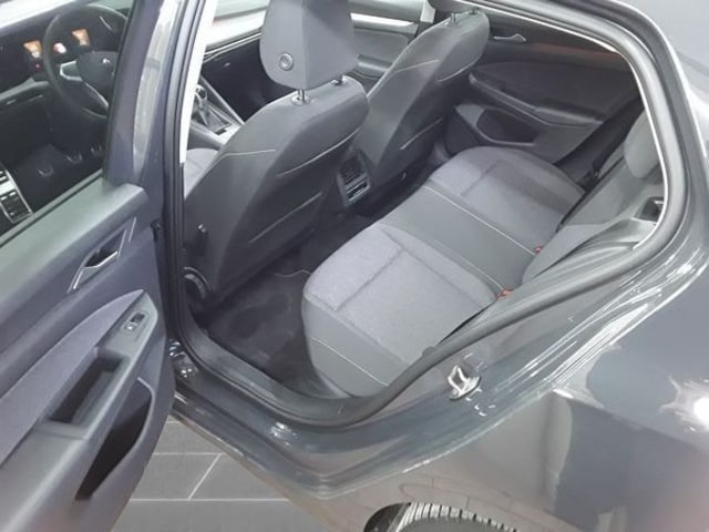 Volkswagen Golf 1.0 TSI Golf VIII Move Plus