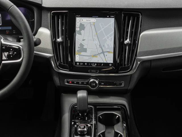 Volvo S90 AWD Core T8 Twin Engine