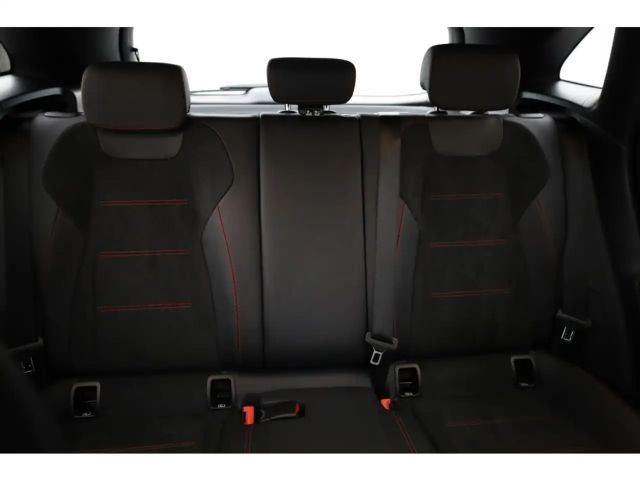 Mercedes-Benz GLA 200 AMG Line