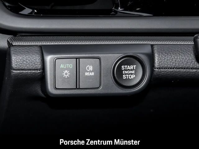 Porsche Panamera 4 E-Hybrid