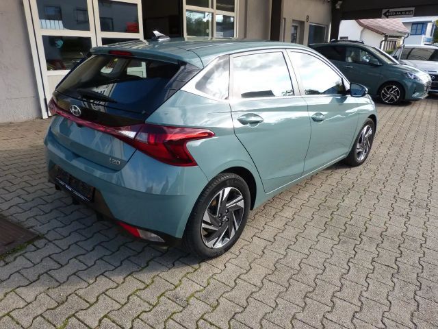 Hyundai i20 Advanced VOLL-LED APPLE KAMERA SHZ LHZ