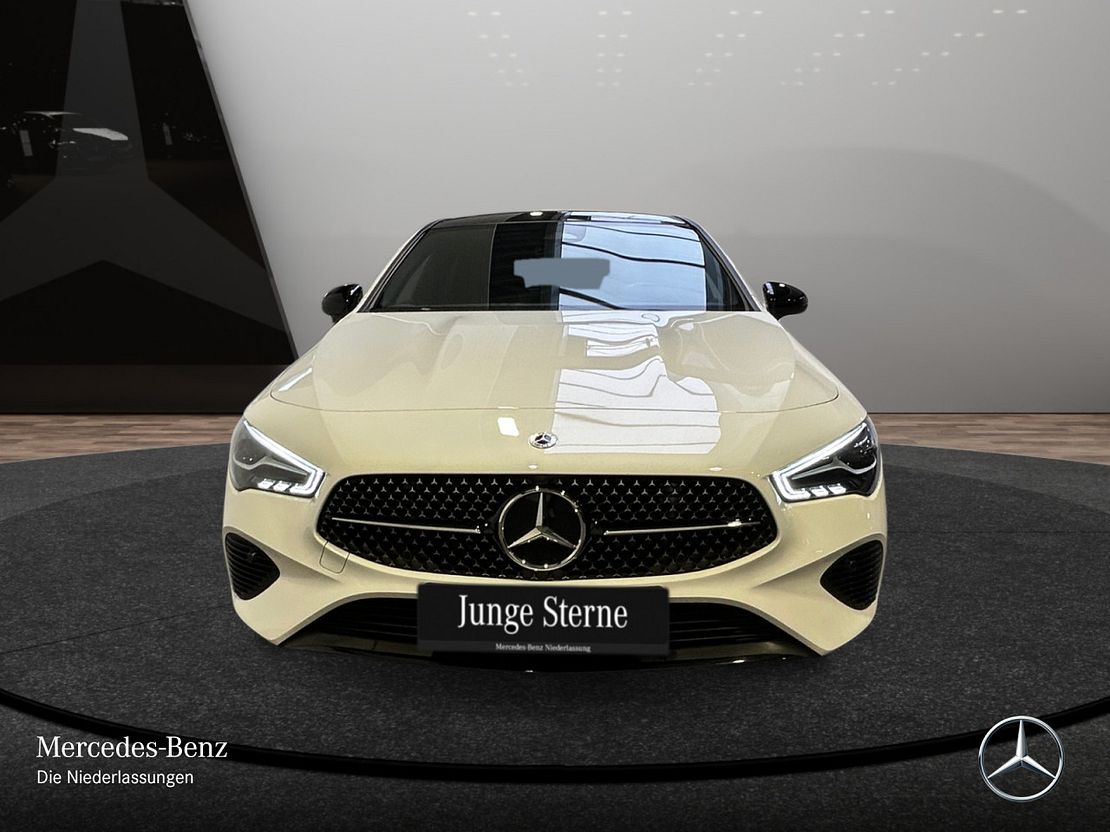 Mercedes-Benz CLA 180 Shooting Brake