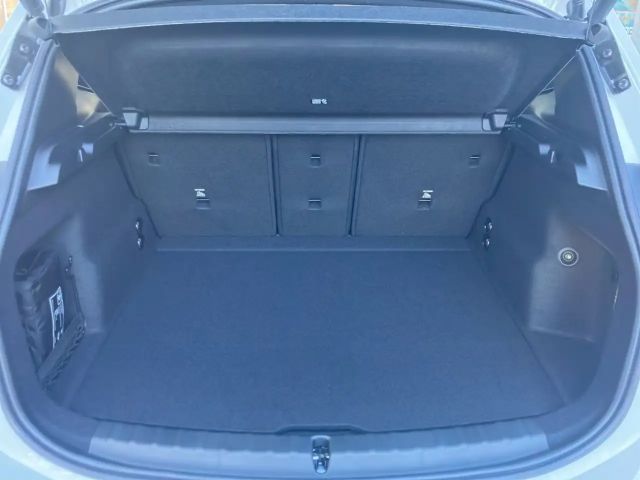 BMW 218 218d Active Tourer Sedan