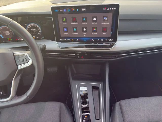 Volkswagen Golf 1.5 eTSI DSG Golf VIII Plus