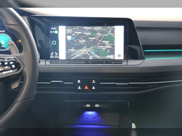 Volkswagen Golf 2.0 TSI IQ.Drive Variant