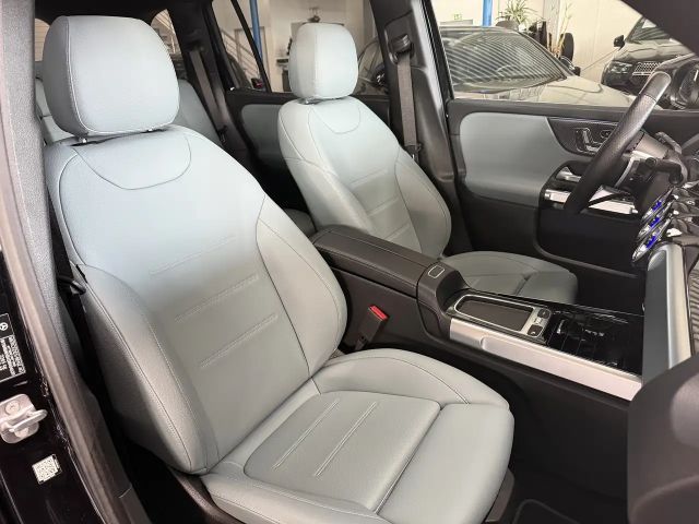 Mercedes-Benz GLB 250 4MATIC AMG Line Premium