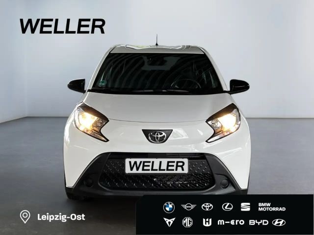 Toyota Aygo X Hatchback Play X-play