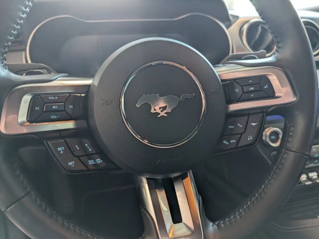 Ford Mustang Convertible GT 5.0 V8