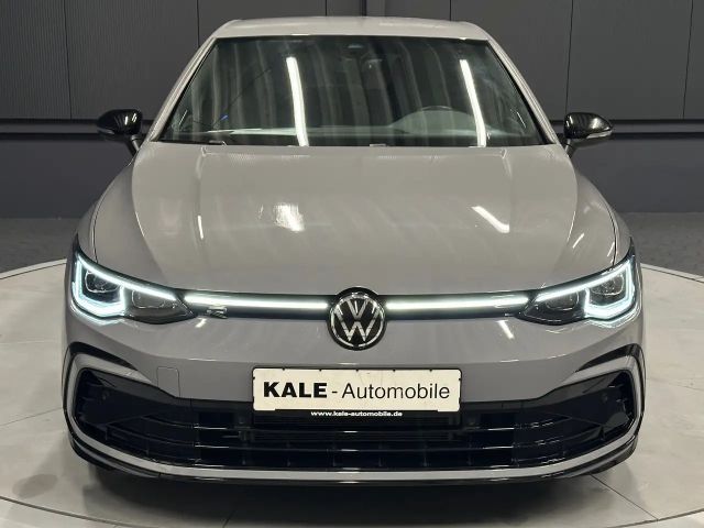 Volkswagen Golf 1.5 TSI R-Line Style