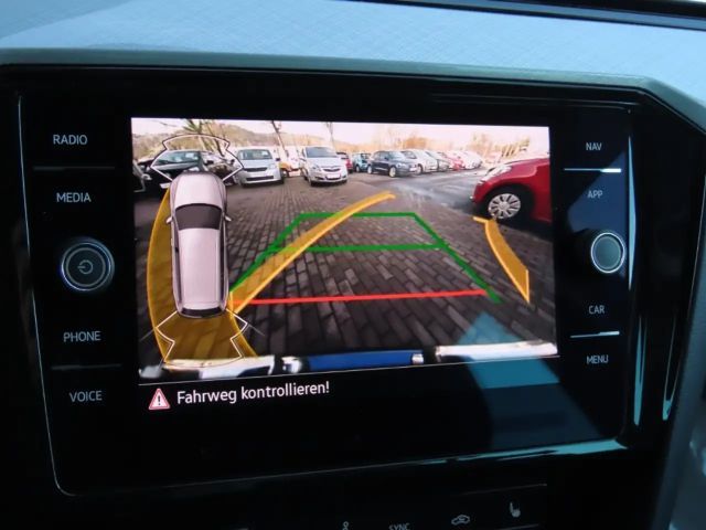 Volkswagen Passat Business Variant