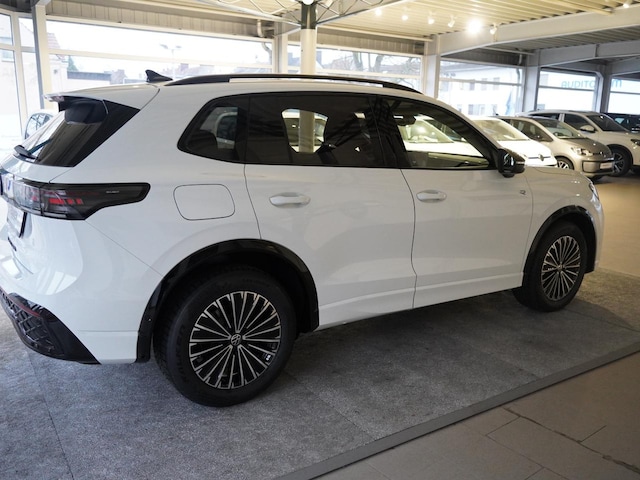 Volkswagen Tiguan DSG IQ.Drive R-Line Style