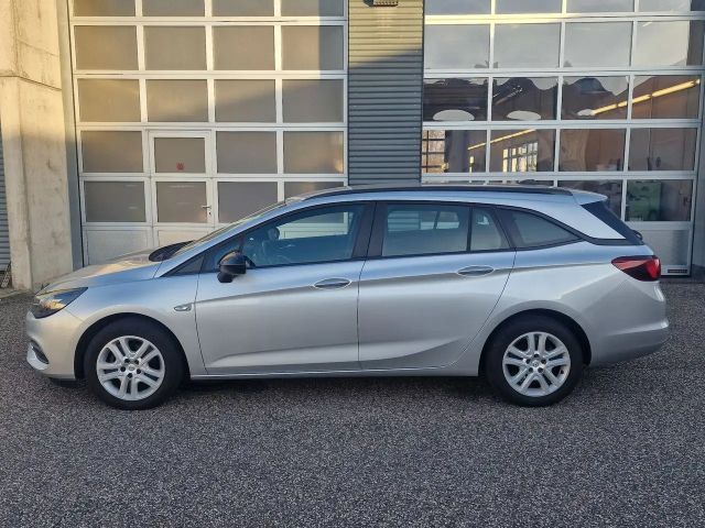 Opel Astra 1.5 CDTI 1.5 Turbo Edition