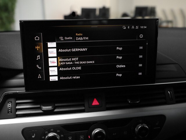 Audi A4 40 TFSI Avant Quattro S-Tronic