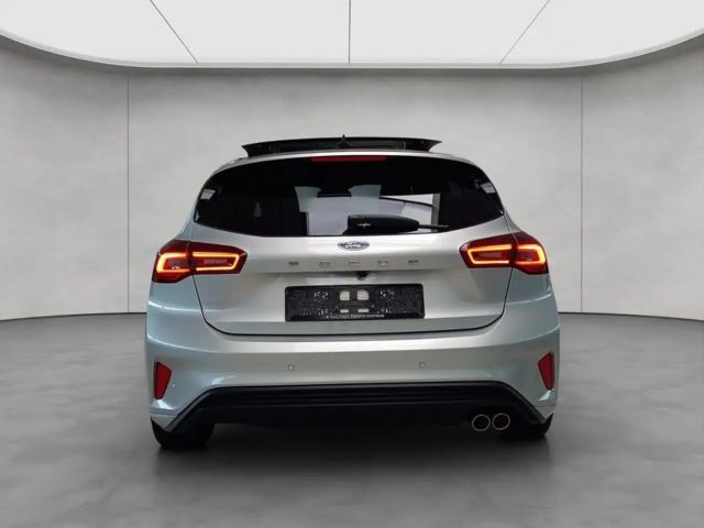Ford Focus EcoBoost ST Line