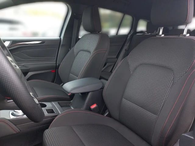 Ford Focus ST Line Wagon