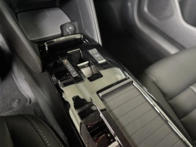 Citroën C4 Hybrid Max