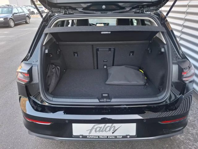 Volkswagen Golf DSG Life eHybrid