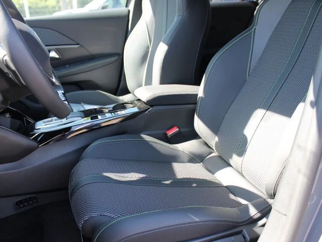 Peugeot E-208 GT-Line Hybrid