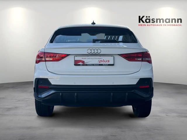 Audi Q3 45TFSIe AHK PDC