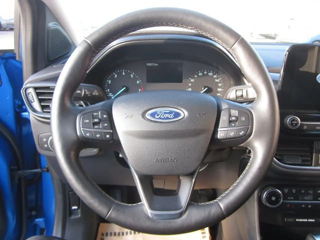 Ford Puma EcoBoost Titanium