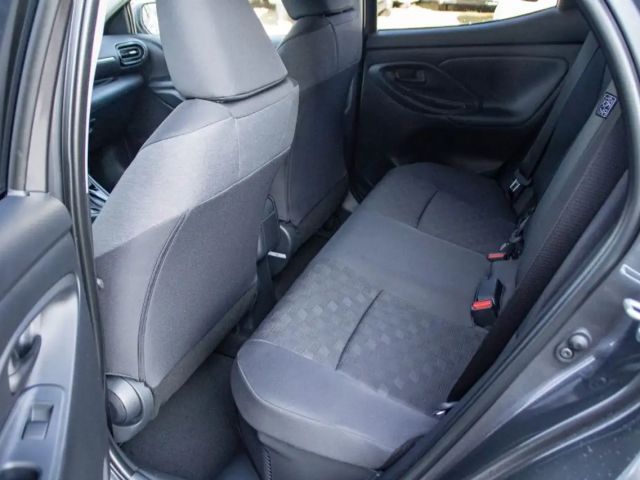 Toyota Yaris Hatchback Hybride VVT-i