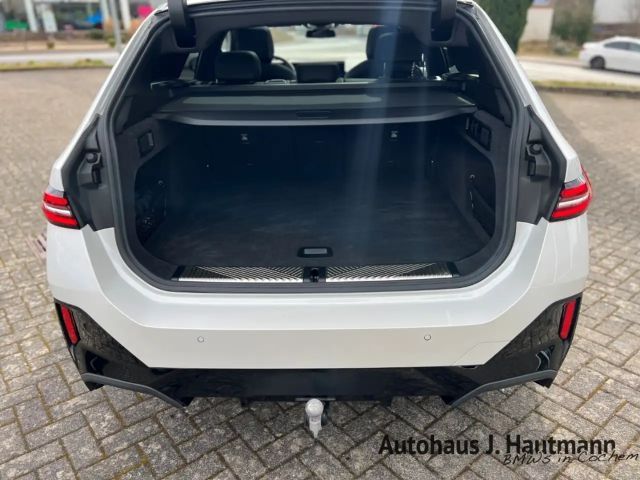 BMW 520 520d M-Sport Touring