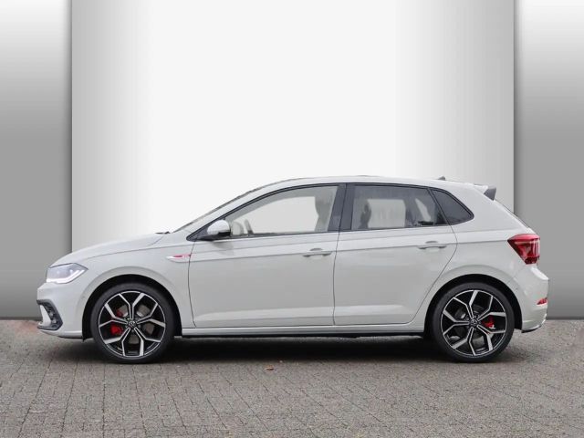 Volkswagen Polo 2.0 TSI DSG GTI