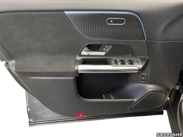 Mercedes-Benz GLA 200 AMG Line GLA 200 d