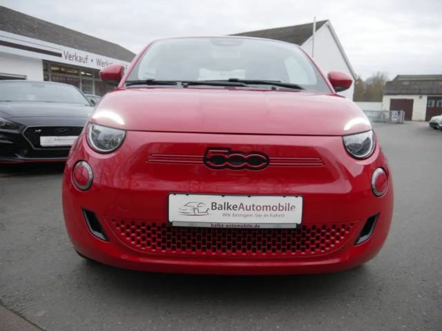 Fiat 500e RED