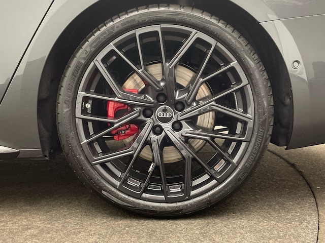 Audi A6 e-tron Quattro