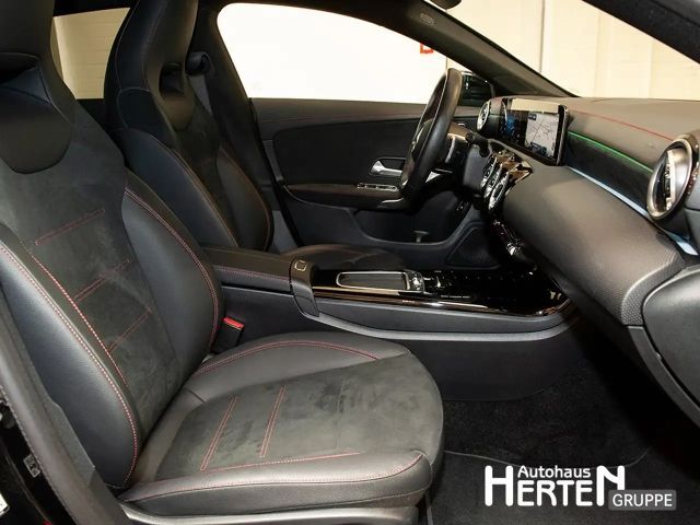 Mercedes-Benz CLA 200 AMG Line Shooting Brake