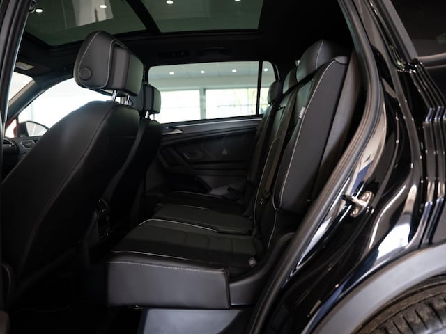 Volkswagen Tiguan 4Motion Allspace DSG R-Line