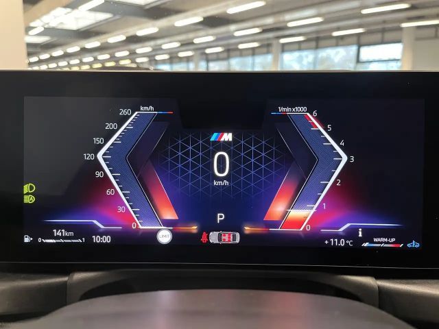 BMW 330 330d M-Sport Sedan