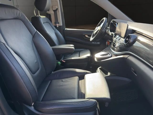 Mercedes-Benz V 300 4MATIC