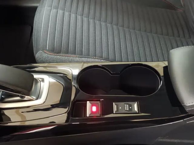 Peugeot 208 Active Pack