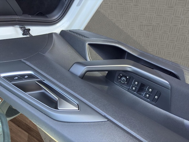 Volkswagen Taigo 1.0 TSI DSG R-Line