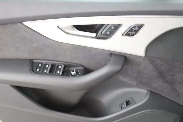 Audi Q7 55 TFSI Quattro S-Line