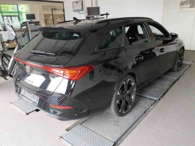 Cupra Leon 1.4 e-Hybrid ST