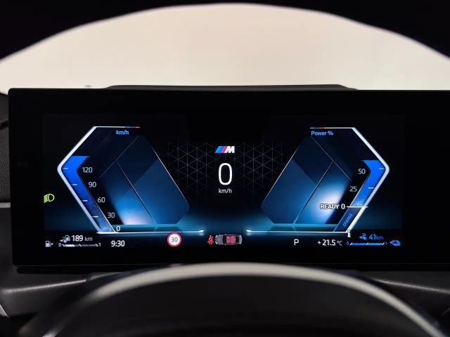 BMW 320 320e M-Sport Sedan