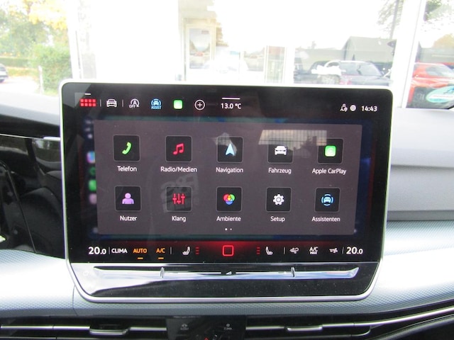 Volkswagen Golf 1.5 eTSI DSG